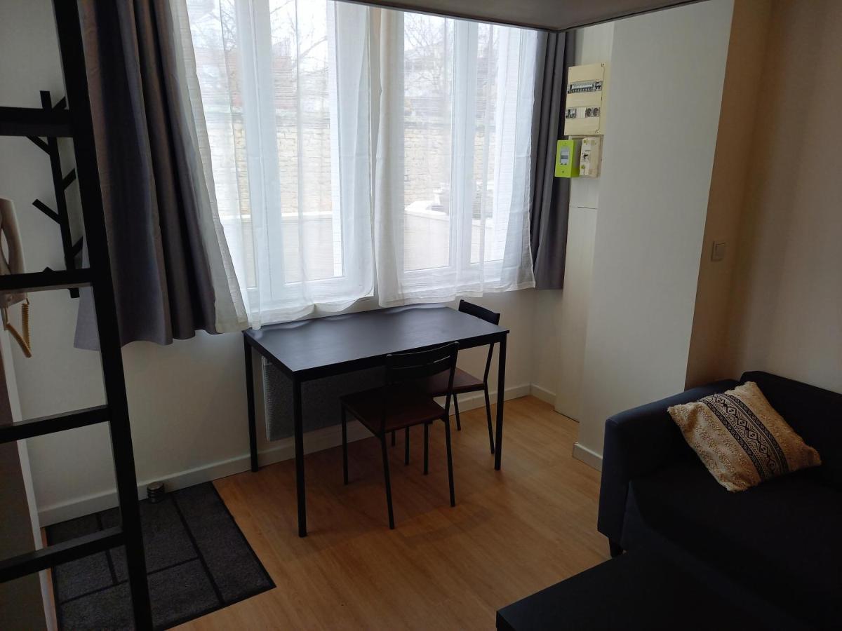 Studio Avec Terrasse En Residence Calme A Dijon. Kültér fotó